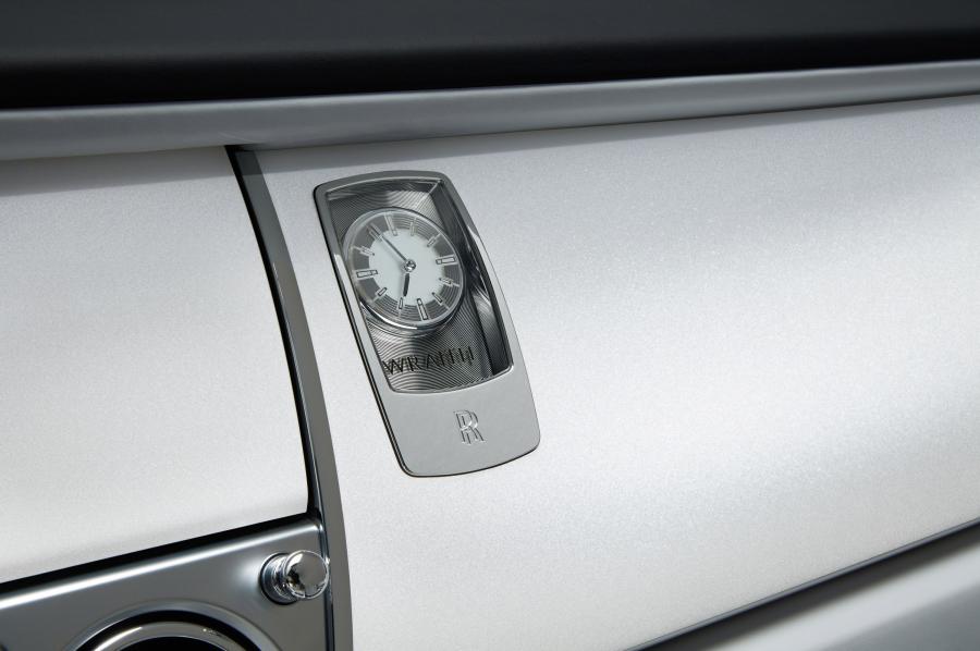  Rolls-Royce Wraith Inspired by Fashion 2015 года  (фото 11 из 11)